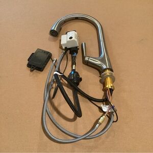 KohlerK-R77748-SD Touchless Pull-Down Kitchen Faucet READ